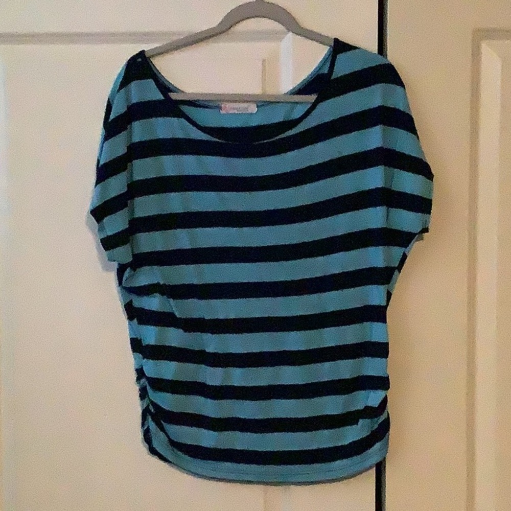 Chris & Carol Blue and Navy Striped Light Weight Short Sleeved Shirt